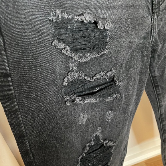 Nasty Gal Black Distress Straight Leg Jeans - Picture 4 of 6